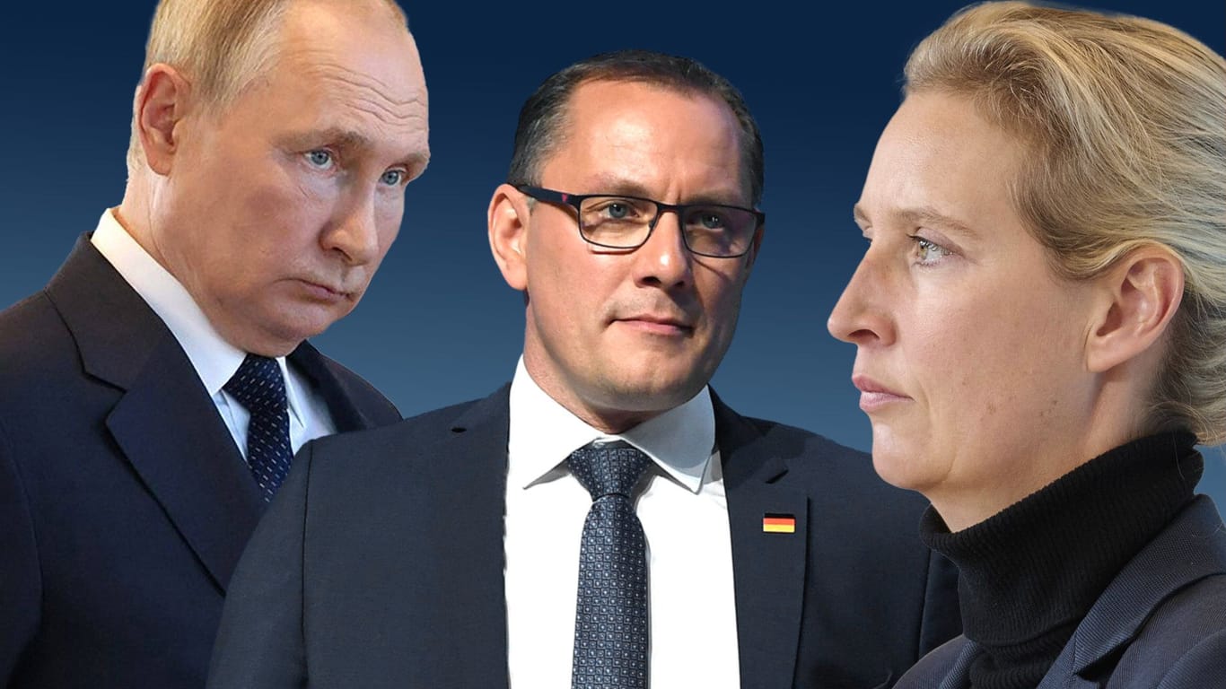 Russlands Präsident Putin (l.), AfD-Parteichefs Tino Chrupalla und Alice Weidel: Teile der Partei halten die Fahne für Russland, nicht für Deutschland hoch, kritisieren selbst Mitglieder der Partei.