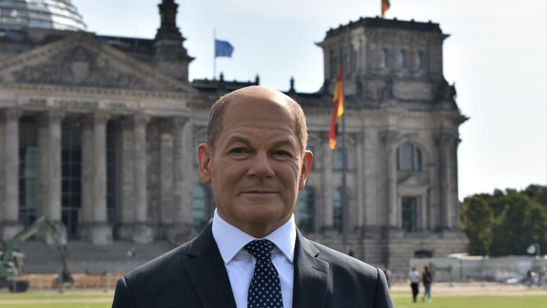 Der Bundeskanzler als Wachsfigur: Er "wechselt vom eigenen Kabinett in das Wachsfigurenkabinett", so die Madame Tussauds. Der Bundeskanzler als Wachsfigur: Er "wechselt vom eigenen Kabinett in das Wachsfigurenkabinett", so die Madame Tussauds.