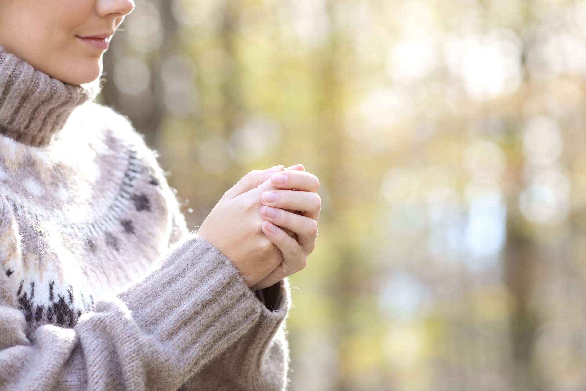 Nicht nur Kälte, auch Stress kann Raynaud-Anfälle hervorrufen.