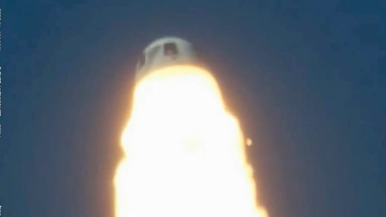 Fehlstart: Eine Blue Origin-Rakete kam am Montag vom Kurs ab.
