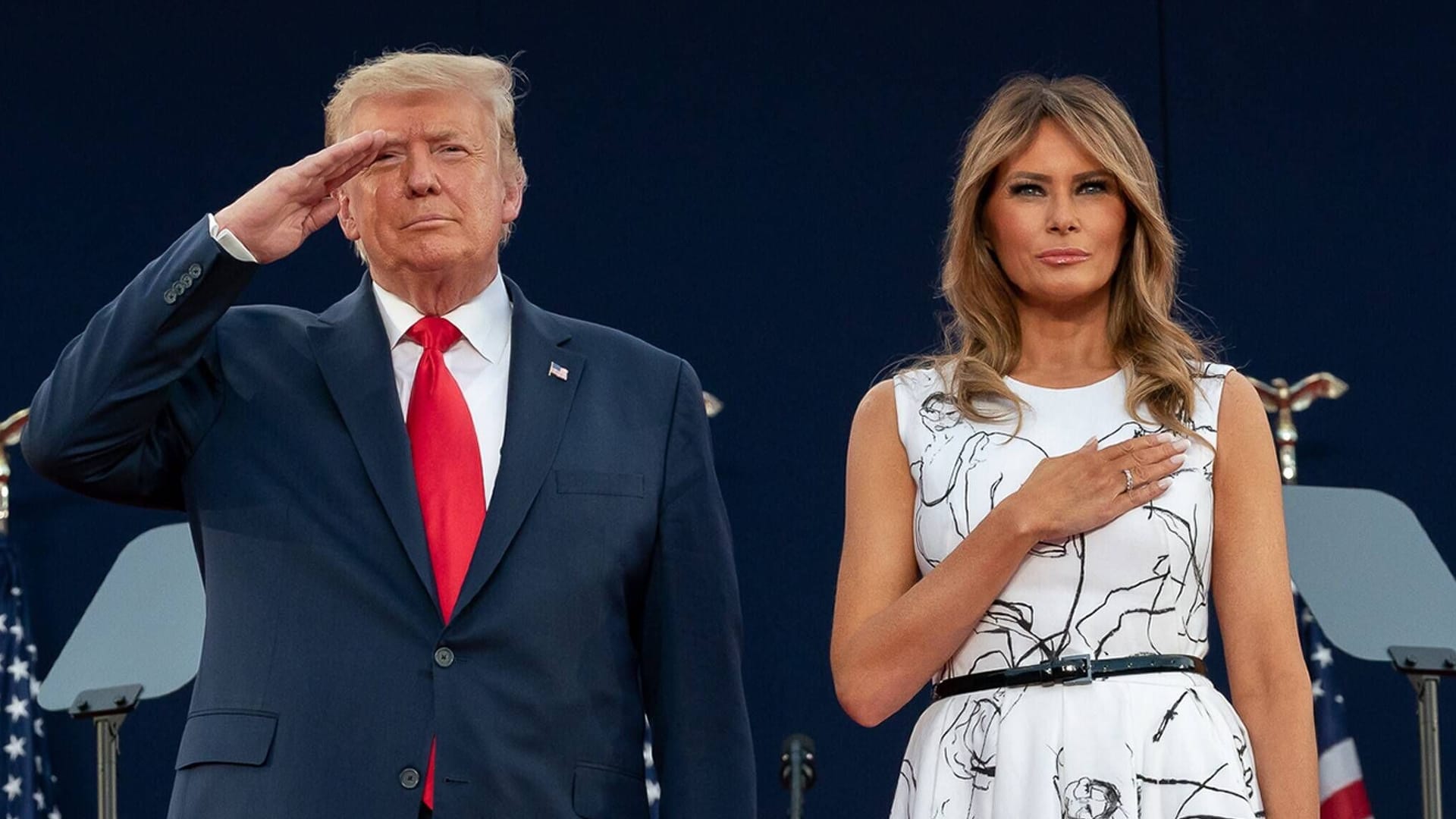 Donald und Melania Trump: Er müsse die Pandemie ernster nehmen, warnte sie ihn offenbar.