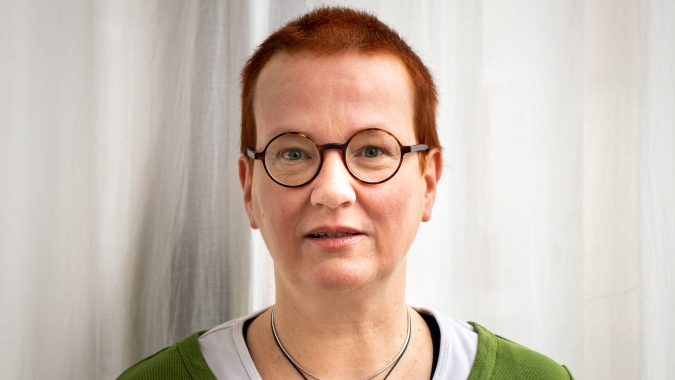Dr. habil. Anna Veronika Wendland ist Historikerin am Herder‐Institut für historische Ostmitteleuropaforschung.