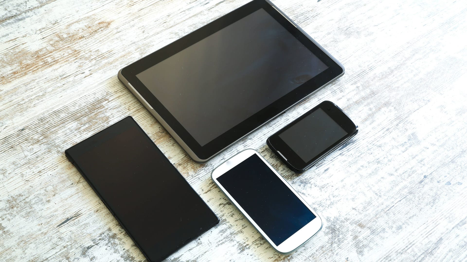 Verschiedene Elektrogeräte (Symbolbild): Das Start-up-Unternehmen Grover vermietet Elektrogeräte und hat diverse Zuschüsse von Investoren bekommen. Verschiedene Elektrogeräte (Symbolbild): Das Start-up-Unternehmen Grover vermietet Elektrogeräte und hat diverse Zuschüsse von Investoren bekommen.
