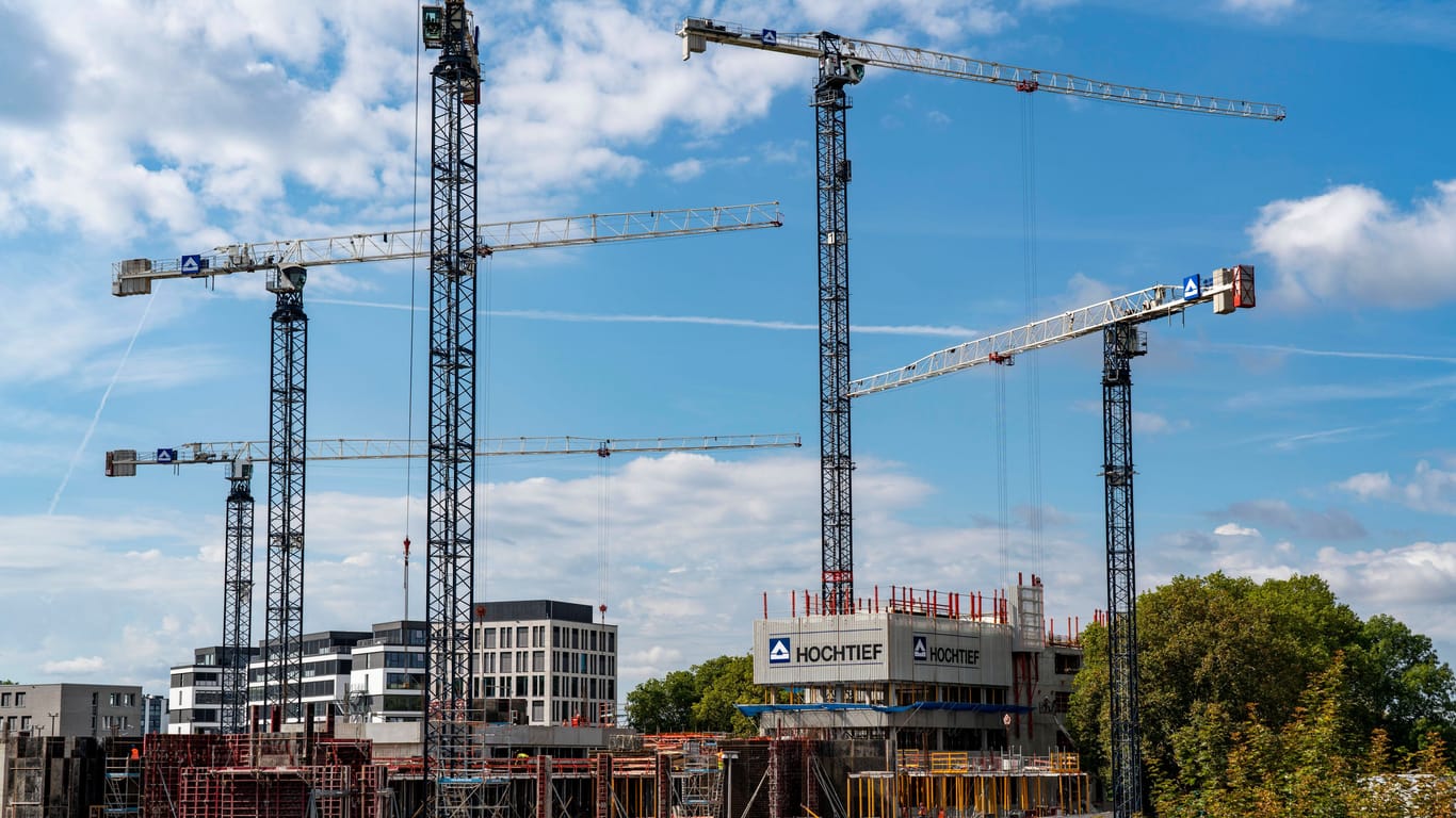 Großbaustellen in Dortmund (Symbolbild): Auf vielen Baustellen geht es nur schleppend voran, weil Materialien fehlen.