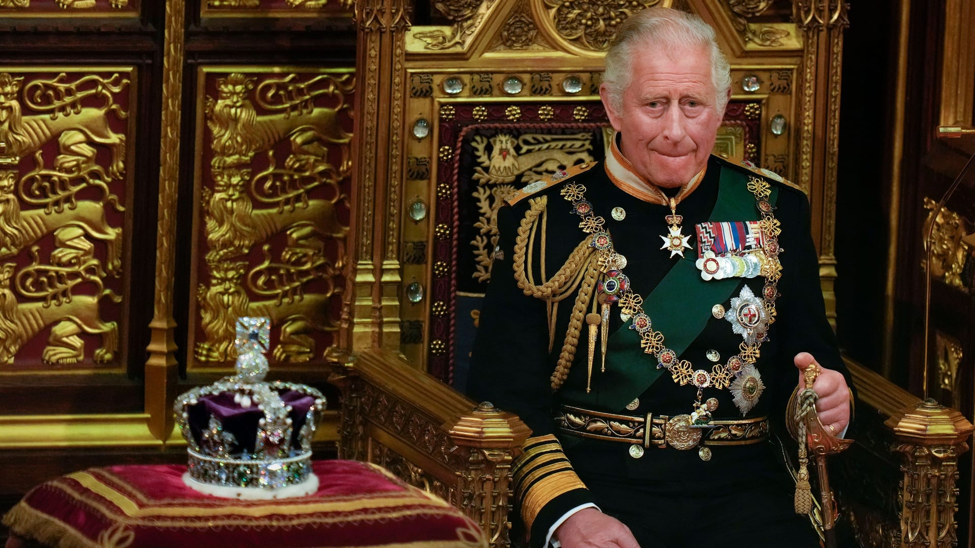 Prinz Charles: Er wurde zum Nachfolger von Queen Elizabeth II. und ist nun King Charles III. Prinz Charles: Er wurde zum Nachfolger von Queen Elizabeth II. und ist nun King Charles III.