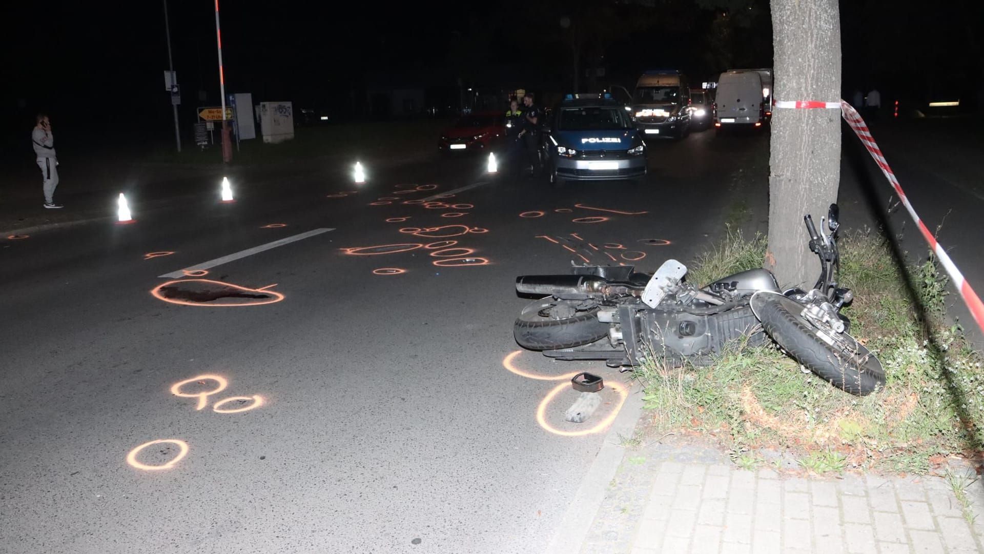 Die Unfallstelle: Ein 57-Jähriger wurde lebensgefährlich verletzt.