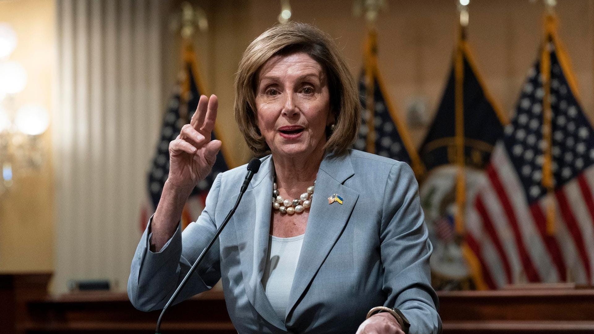 Nancy Pelosi besucht heute Berlin.