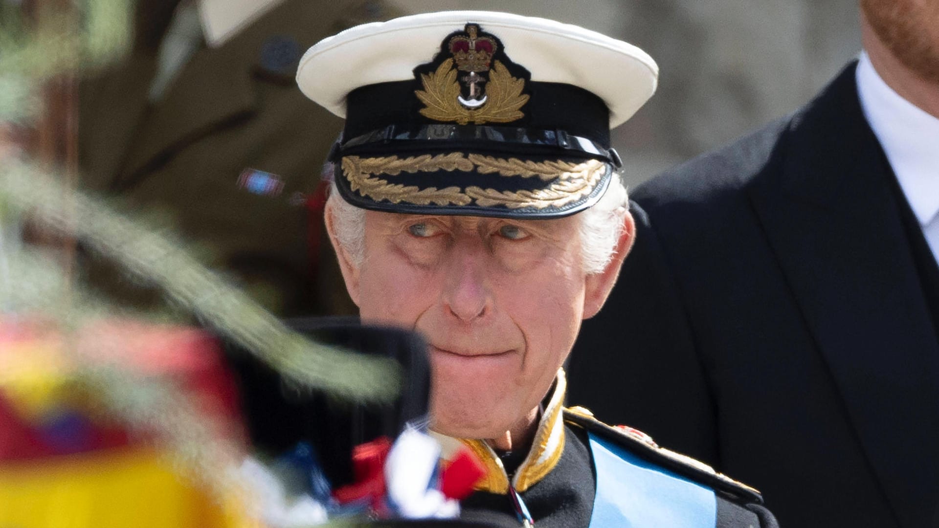 . 19/09/2022. London, United Kingdom. King Charles III, Prince William and Prince Harry watch the coffin of Queen Eliza