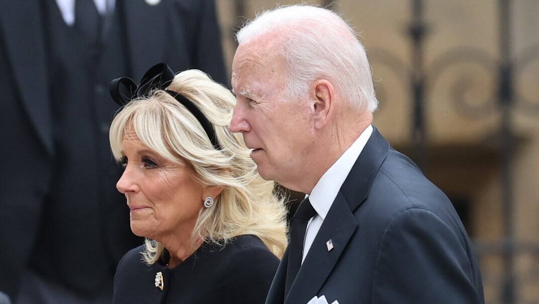 . 19/09/2022. London, United Kingdom. State Funeral of Queen Elizabeth II at Westminster Abbey in London - Jill and Joe