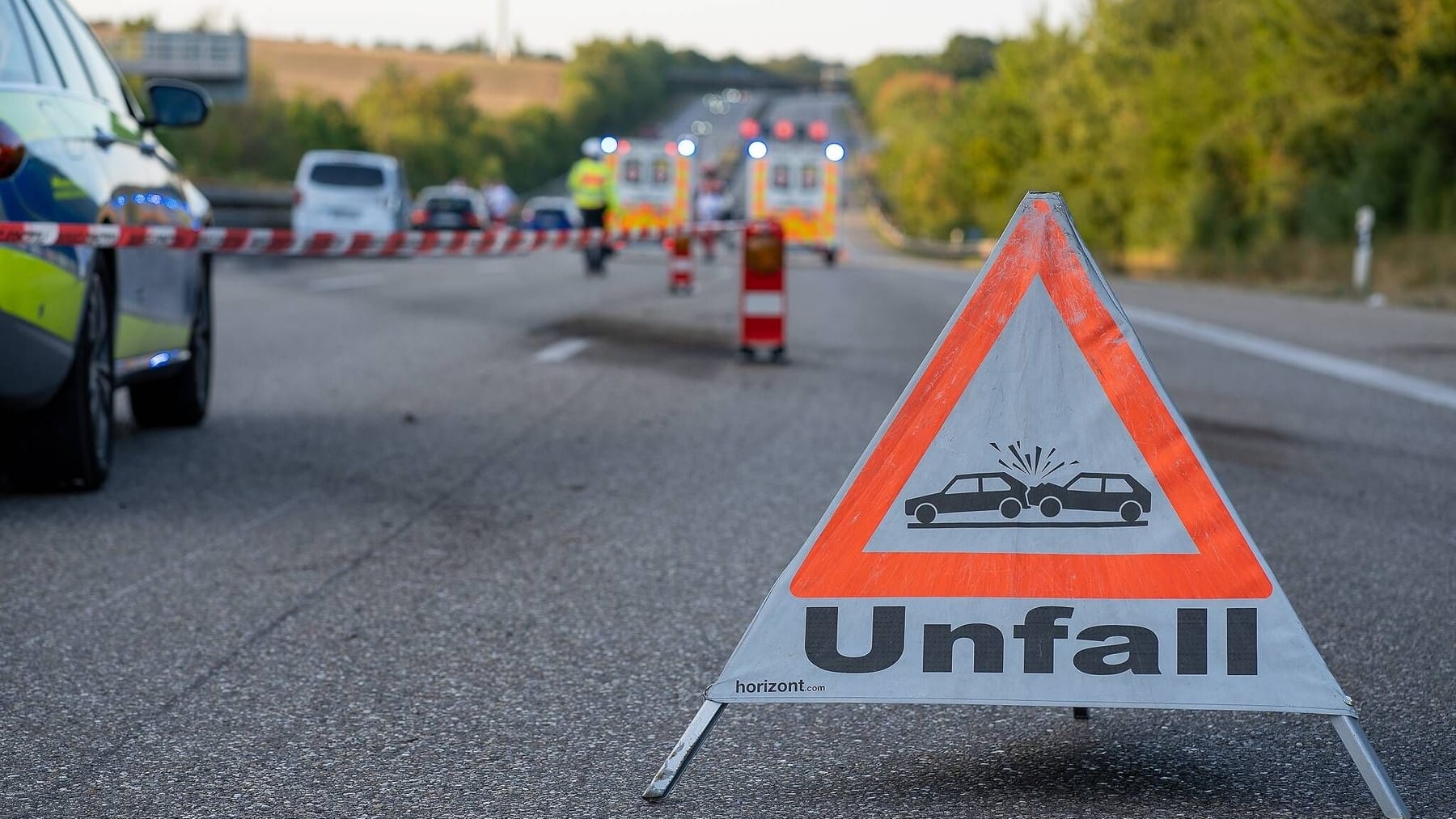 Zwei Frauen Sterben Bei Unfall Auch Hund Kommt Ums Leben 1587