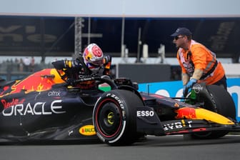 Max Verstappen: Der Weltmeister musste seinen Red Bull abstellen.