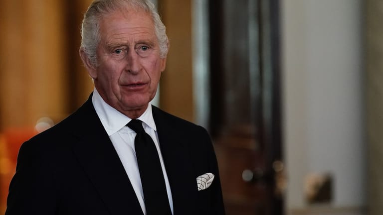 König Charles III.: Der 73-Jährige hat nun das Amt seiner Mutter übernommen.