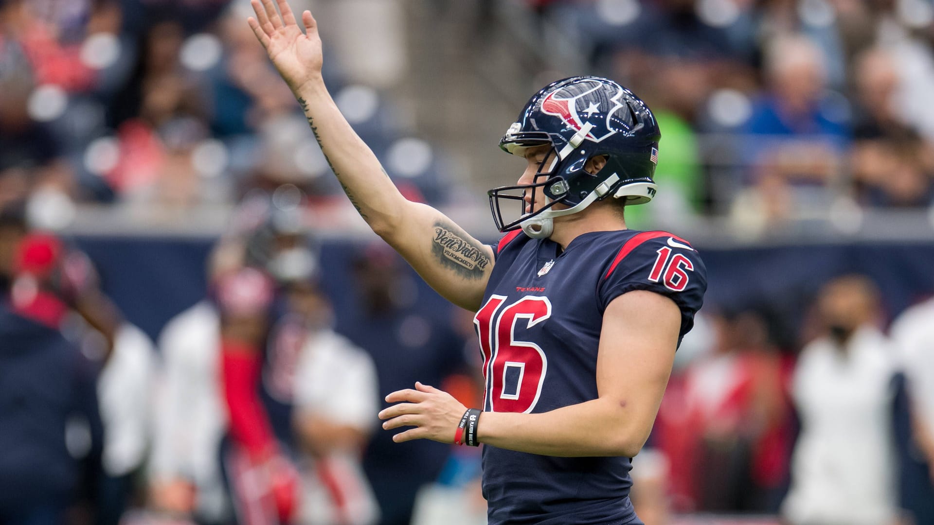 Dominik Eberle im Trikot von den Houston Texans: Jetzt hat der Deutsche ein anderes Team gefunden. Dominik Eberle im Trikot von den Houston Texans: Jetzt hat der Deutsche ein anderes Team gefunden.