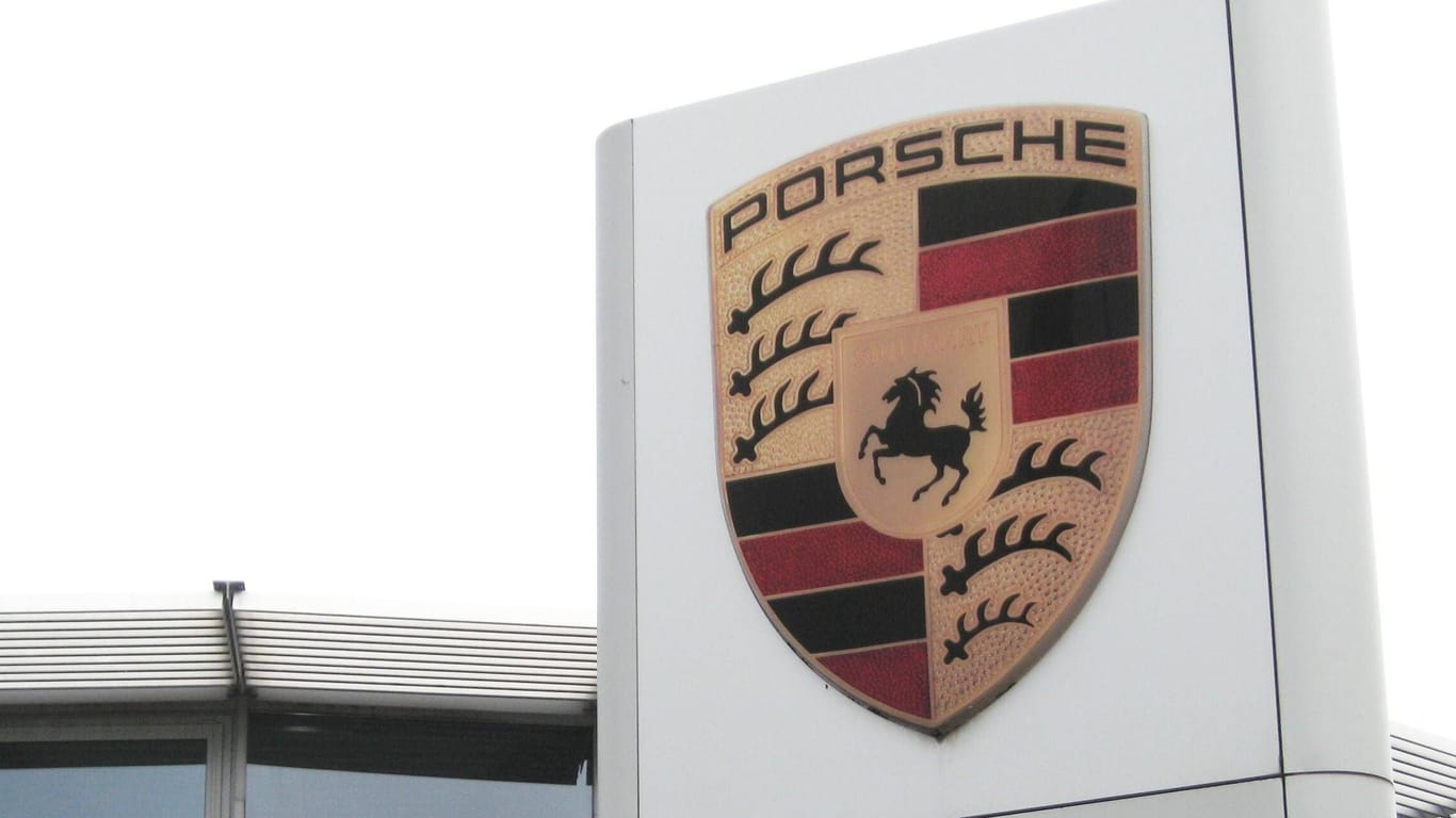 Porsche-Logo: Der Autobauer will 2026 in die Formel 1 einsteigen.