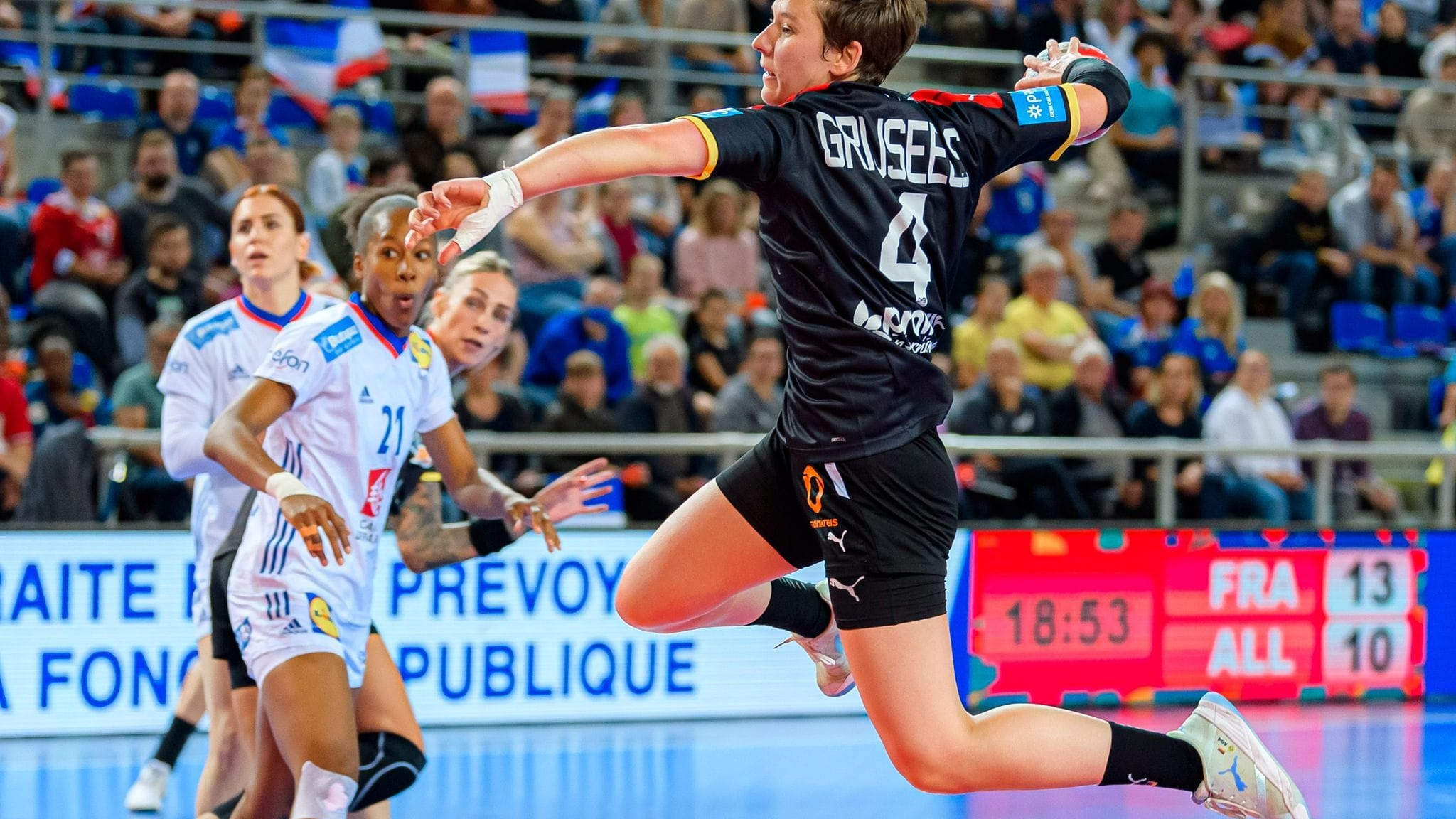 Testspiel | Handballerinnen unterliegen Olympiasieger Frankreich