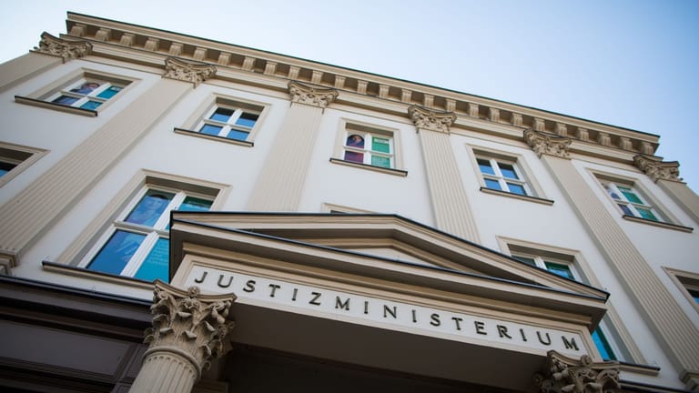 Blick auf das Justizministerium (Symbolbild): Weitere Angaben machte das Ministerium nicht.