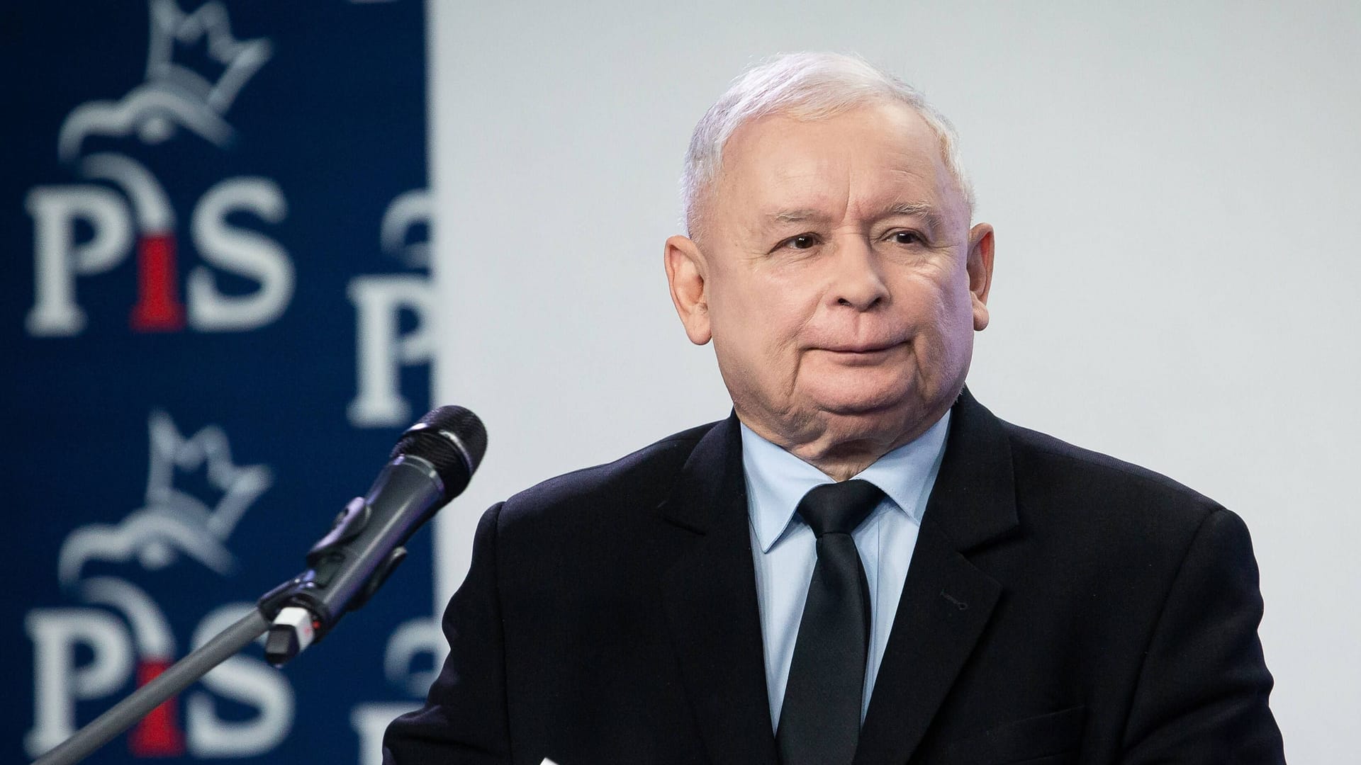 PiS-Chef Kaczynski versucht, seit Jahren das Thema auf die Tagesordnung zu heben.