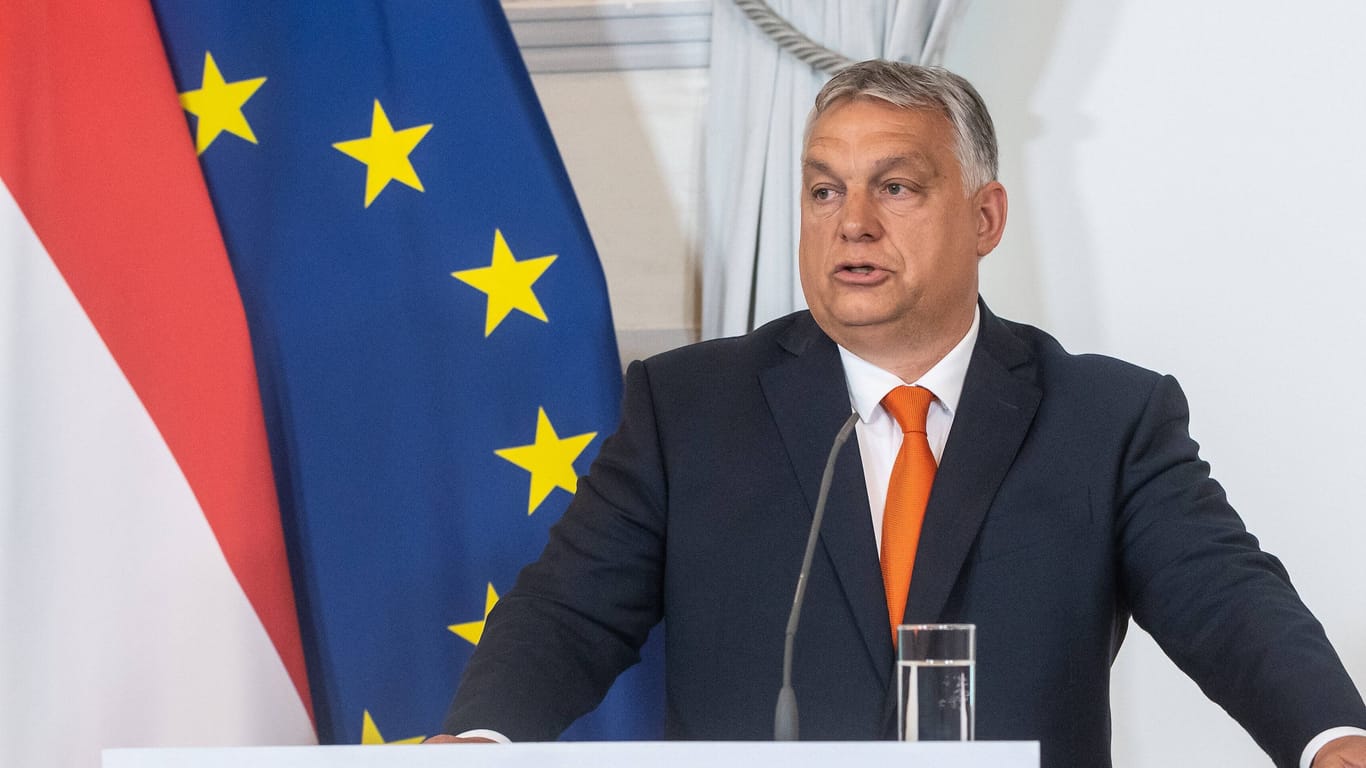 Ungarns Ministerpräsident Viktor Orban (Archiv): Das EU-Parlament spricht Ungarn den Status einer Demokratie ab.