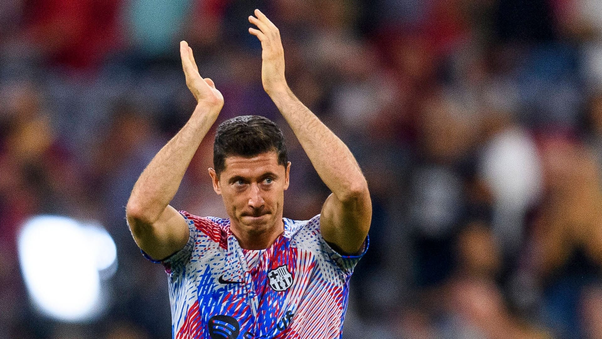 Robert Lewandowski: Der Pole steht nun im Trikot des FC Barcelona in der Allianz Arena.