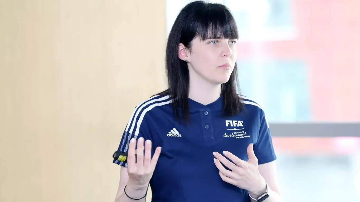 Arijana Demirovic: Sie ist bei der FIFA für die Entwicklung des Frauenfußballs zuständig.