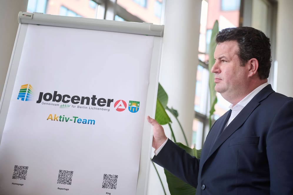 Bundesarbeitsminister Hubertus Heil besuchte am Mittwoch das Jobcenter Berlin Lichtenberg.