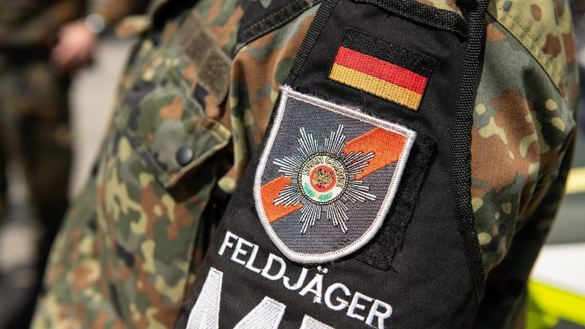 Bundeswehrübung in Bayern: Polizist schießt auf Soldat – Fragen offen