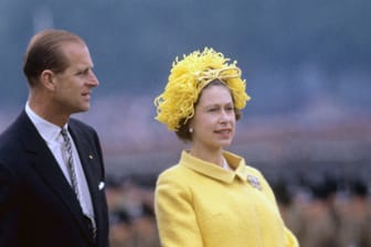 Königin Elizabeth II. und Prinz Philip 1965 in Deutschland: Erst 1917 benannte sich das Haus Sachsen-Coburg und Gotha in Windsor um.