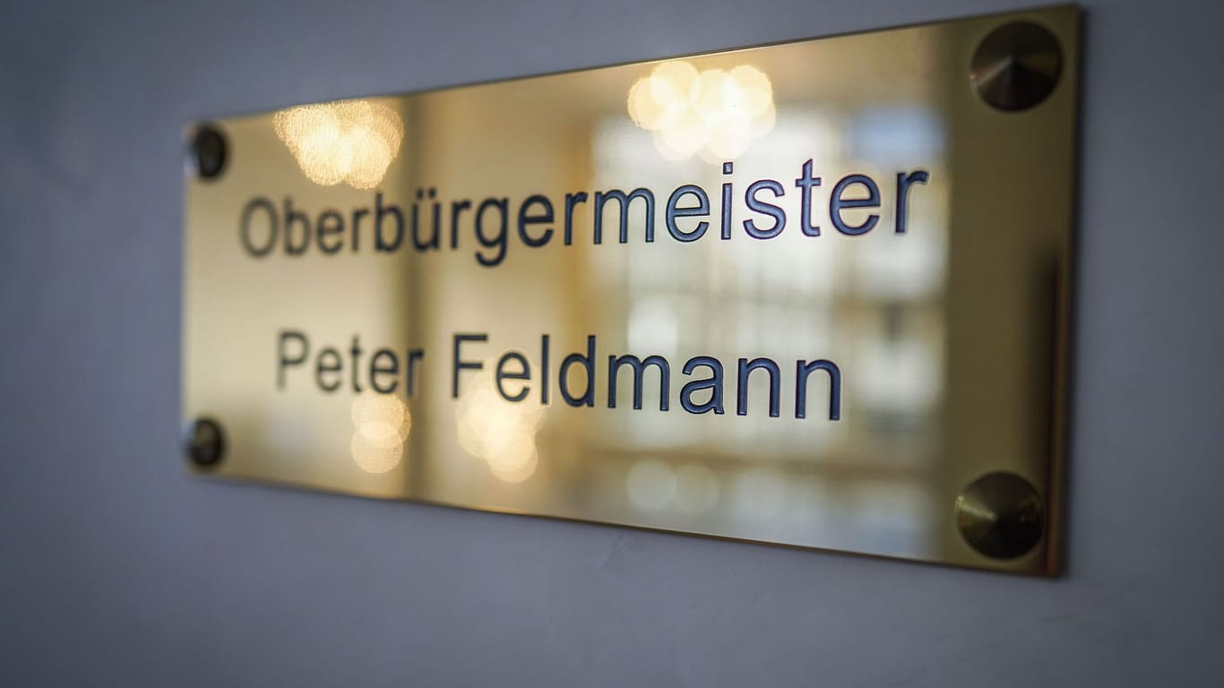 OB Peter Feldmann