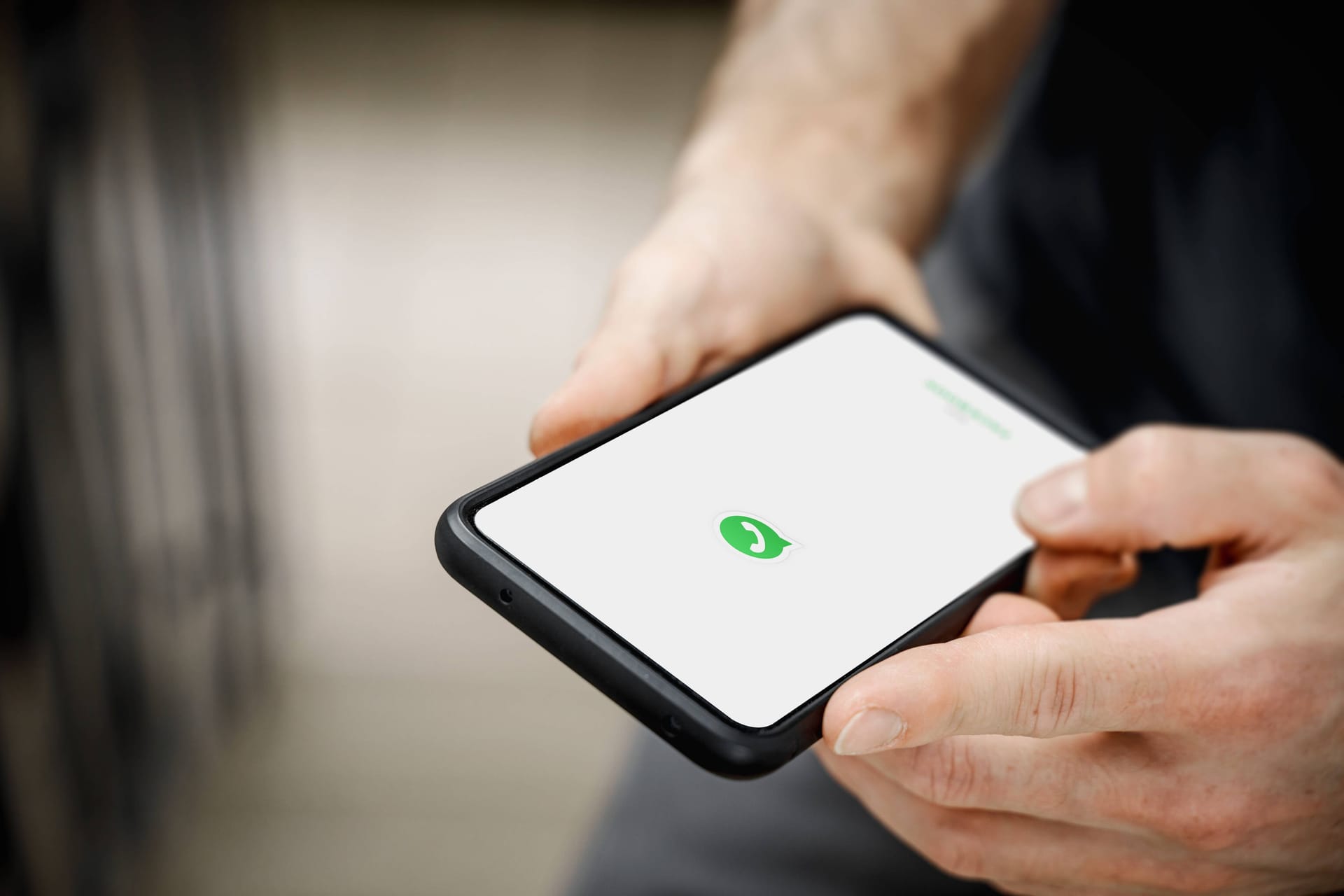 WhatsApp Chat löschen: Wer WhatsApp häufig nutzt, sollte gelegentlich seine Chats aufräumen.