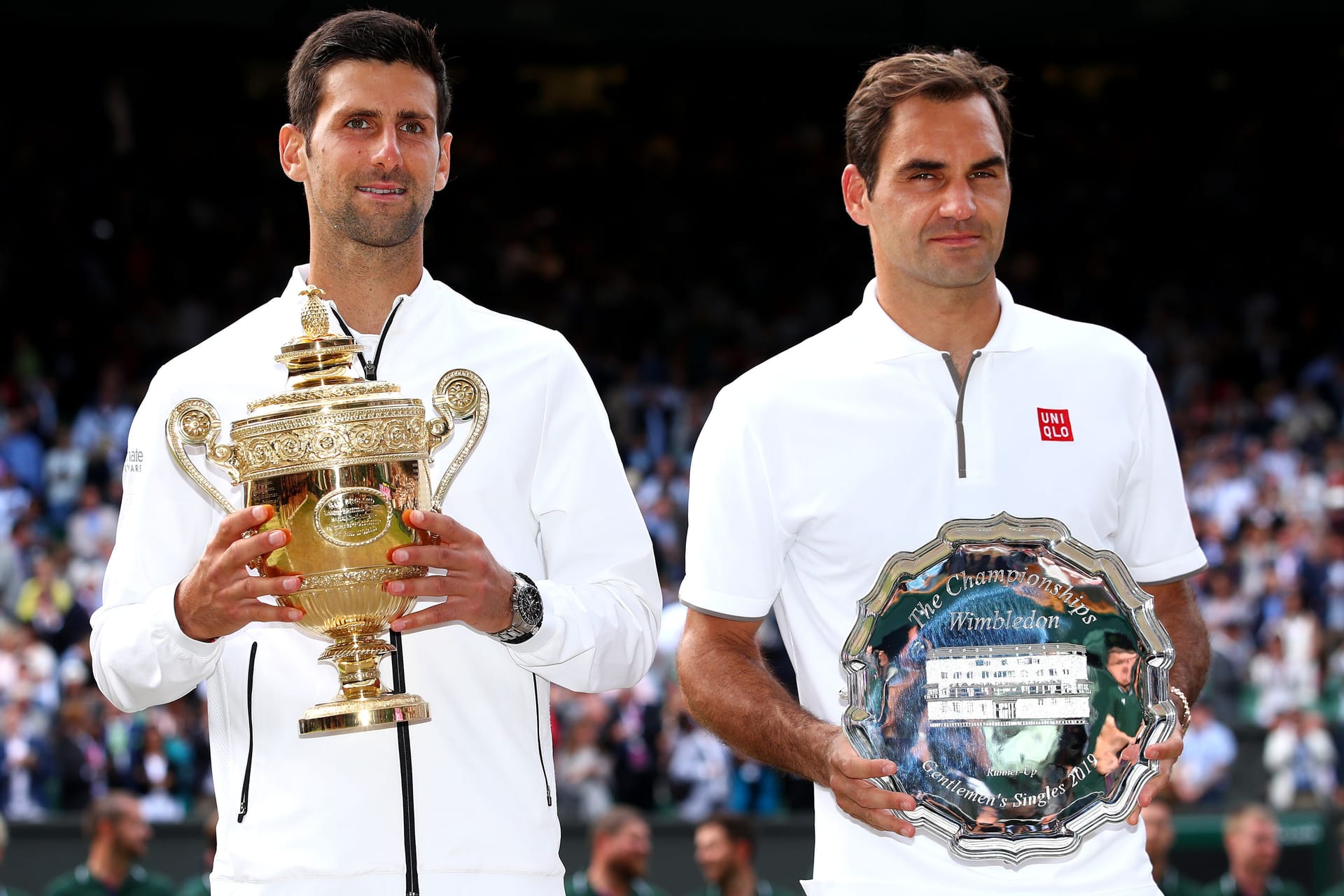 Wimbledon 2019: Fünf Sätze, 4 Stunden und 57 Minuten Spielzeit – und an Ende heißt der Gewinner Novak Djokovic. In seinem zwölften Finale auf dem heiligen Rasen hat Federer mehrere Matchbälle, aber kann sie nicht nutzen.