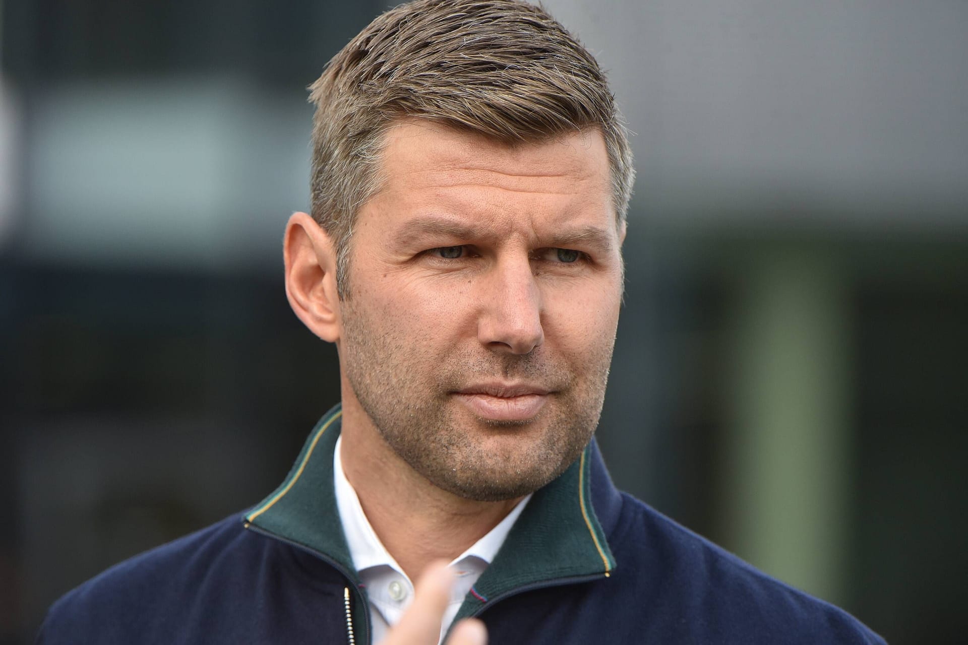 Thomas Hitzlsperger: Der Ex-DFB-SPieler verurteilt die WM in Katar.
