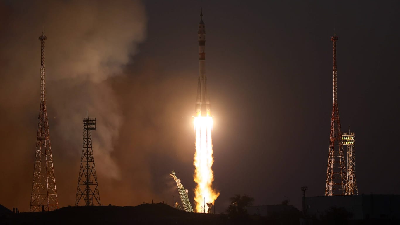 Der Start der Rakete vom Weltraumbahnhof Baikonur: In etwa drei Stunden soll die Besatzung die ISS erreichen.