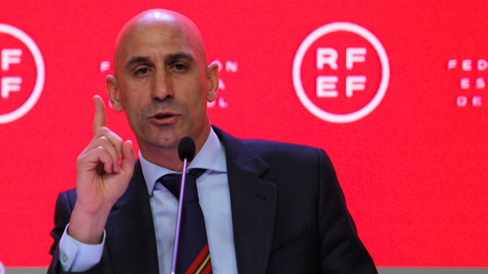 Luis Rubiales: Der Boss des spanischen Fußballverbandes steht im Zentrum eines Vorwurfes. Luis Rubiales: Der Boss des spanischen Fußballverbandes steht im Zentrum eines Vorwurfes.