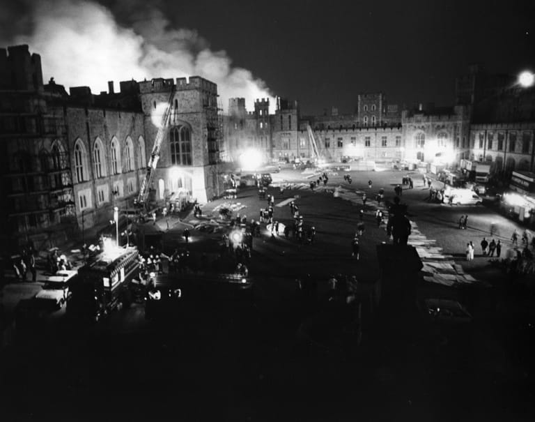 Das "Annus horribilis" 1992: Auf Schloss Windsor ist ein Feuer ausgebrochen.