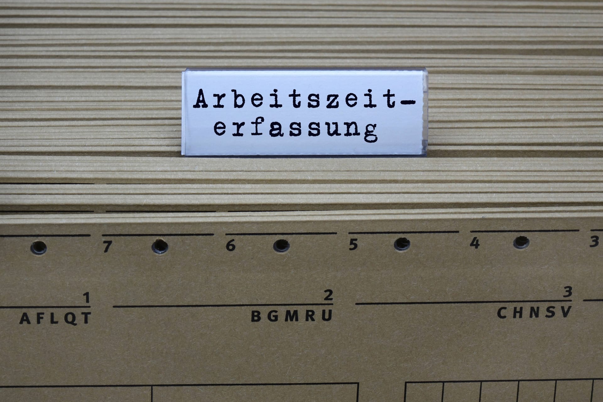 Eine verpflichtende Arbeitszeiterfassung für alle Arbeitnehmer wird kommen.