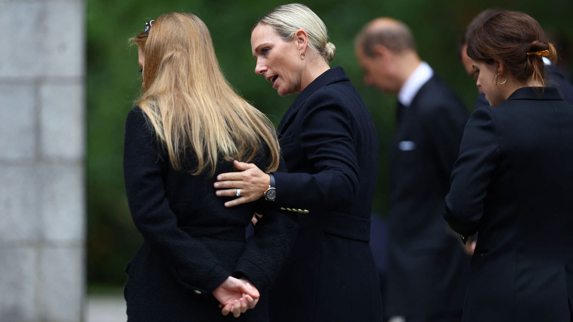 Prinzessin Beatrice, Zara Tindall und Prinzessin Eugenie