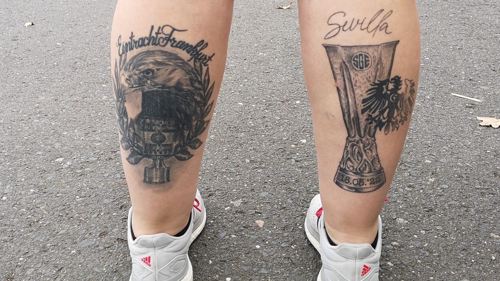 Nach Siegen im DFB-Pokal und Europa-League müsste Eintracht-Fan Martina einen neuen Platz für ein drittes Tattoo suchen