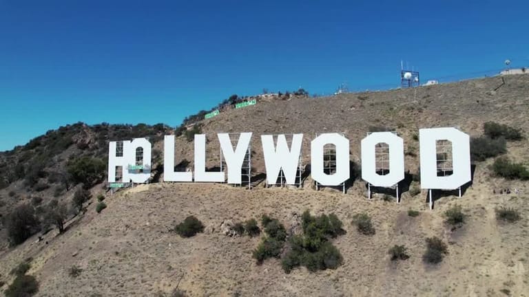 Das Hollywood-Schild in Los Angeles (Symbolbild): Ein Kölner hielt die Stadt für einen besseren Ort als das Bensberger Schöffengericht.