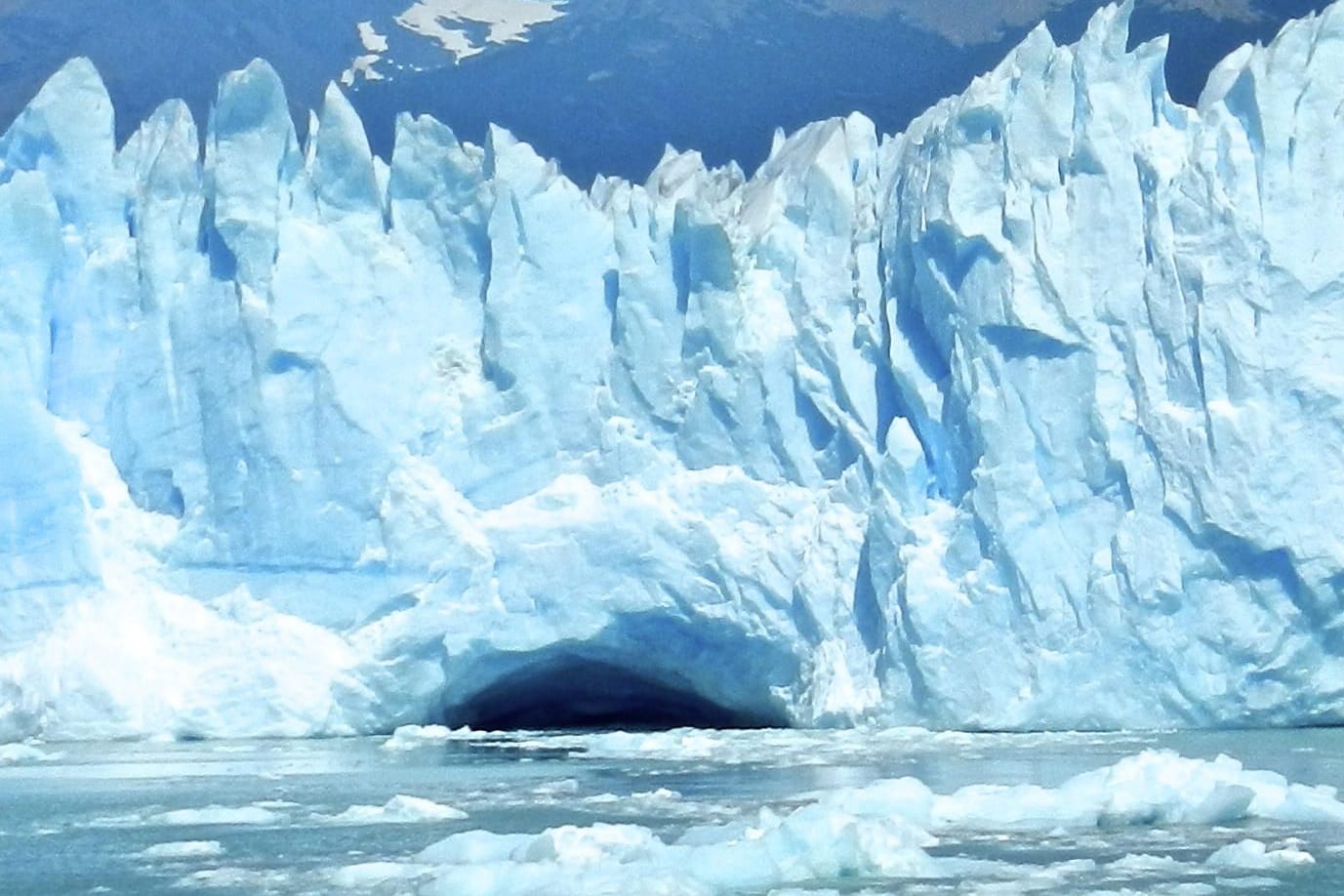 Riesen aus Eis: Steigende Temperaturen drohen die Naturgiganten in Wasser aufzulösen.