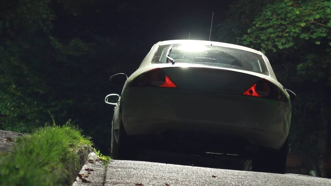 Im Dunklen parken: Dann muss das Parklicht brennen.