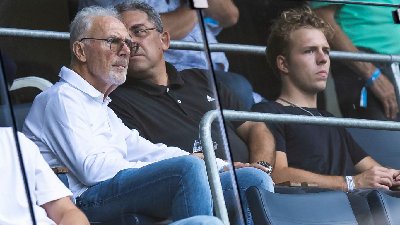 Franz Beckenbauer: Der 76-Jährige überraschte zuletzt mit einem Stadionbesuch beim Heimspiel von 1899 Hoffenheim gegen Augsburg.