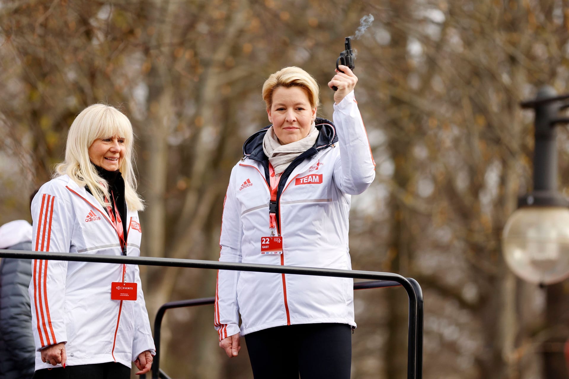 Franziska Giffey beim Berliner Halbmarathon 2022 (Archivfoto): Auch bei dieser Veranstaltung hatte sie das Rennen schon mit einem Schuss eröffnet.