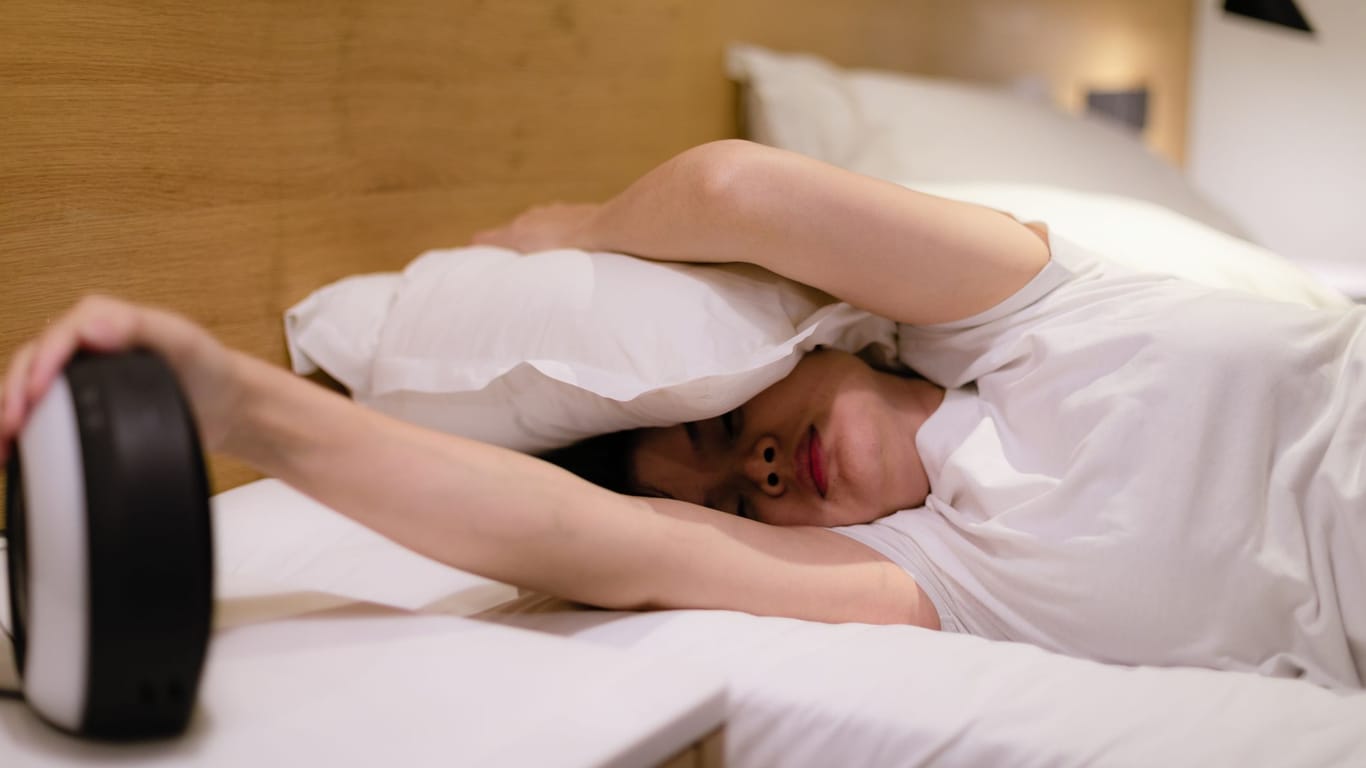 Schlafstörungen: Es gibt Mittel, die bei Durchschlafproblemen helfen können.