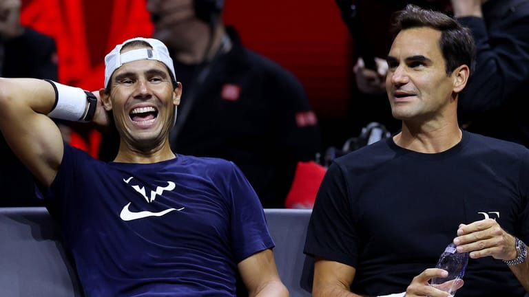 Roger Federer (r.) und Rafael Nadal beim Training am Rande des Laver Cups in London: Historisches Doppel.