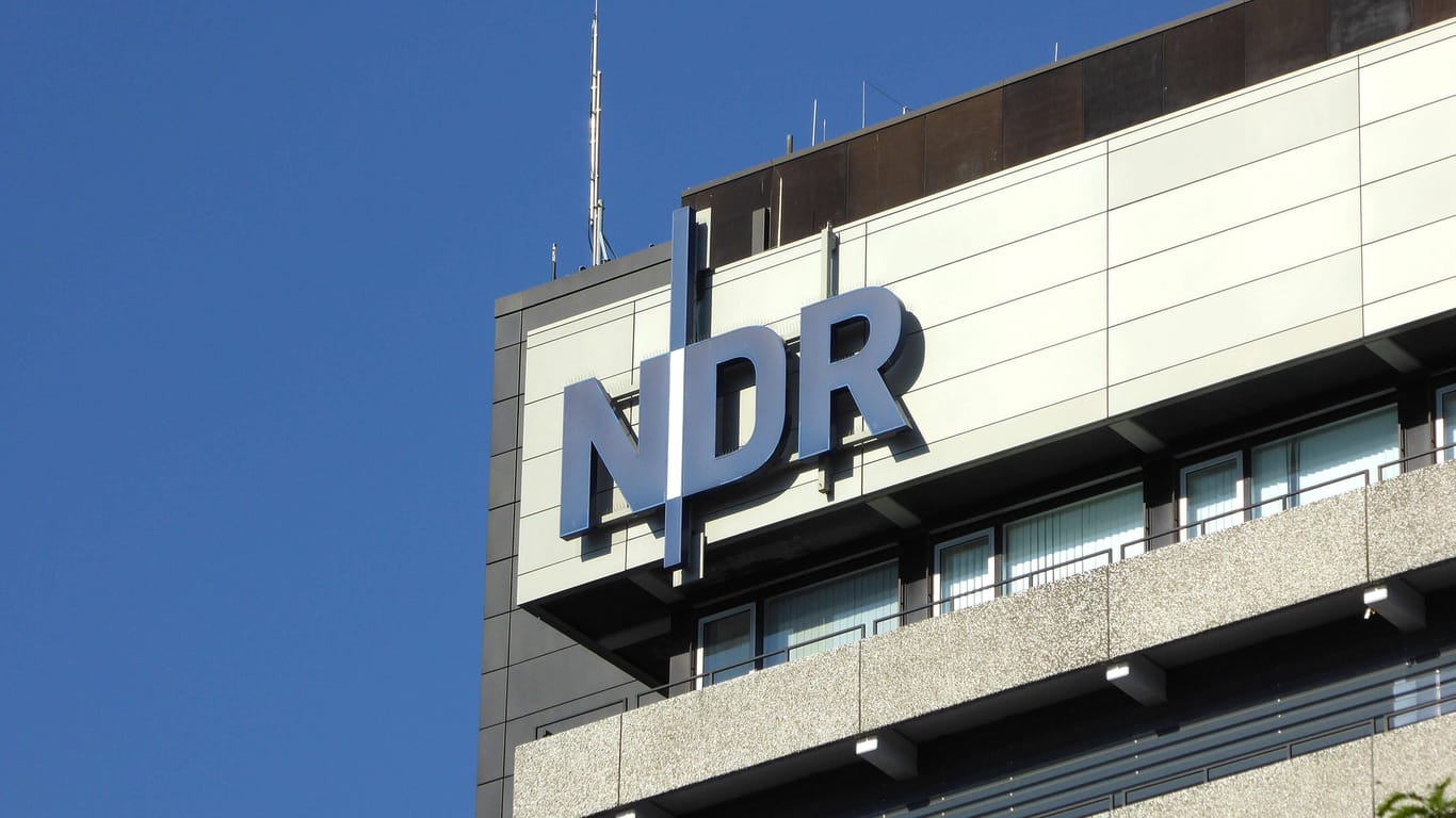 Das Hochhaus des NDR in Hamburg-Lokstedt (Symbolbild): Mehr als 100 Elektrogeräte hat die Angeklagte gestohlen.
