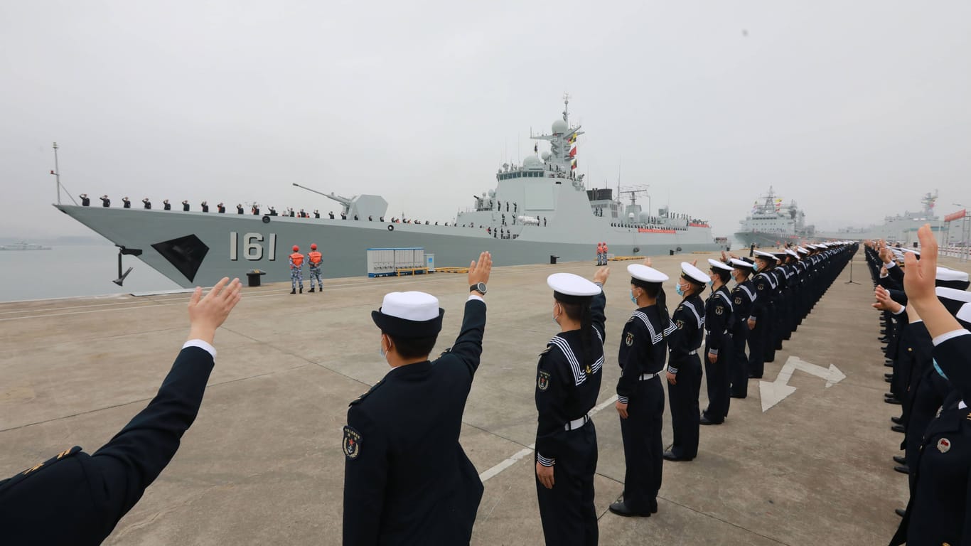 41 Zerstörer, 49 Fregatten: Mittlerweile verfügt China über die größte Marine der Welt.