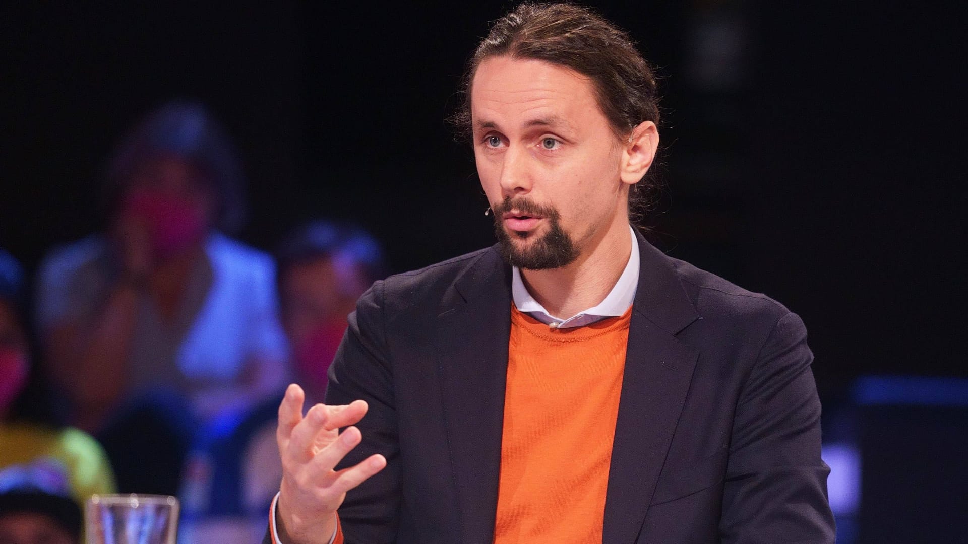 Neven Subotić (Archivbild): In der jüngsten Lanz-Sendung sprach der Ex-Fußballer über die Entwicklungsarbeit.