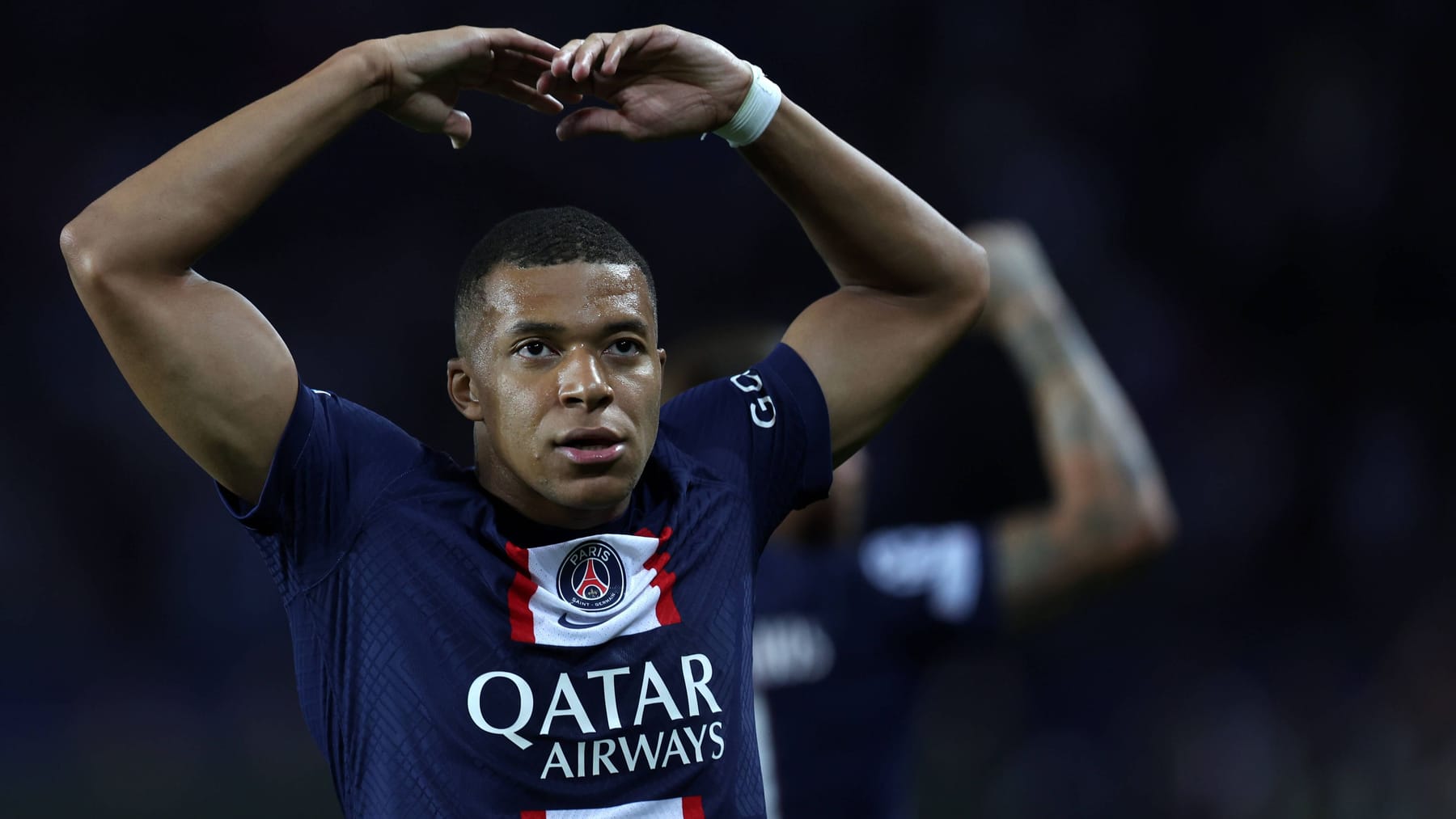 PSG Kylian Mbappé verdient wohl über 80 Millionen im Jahr