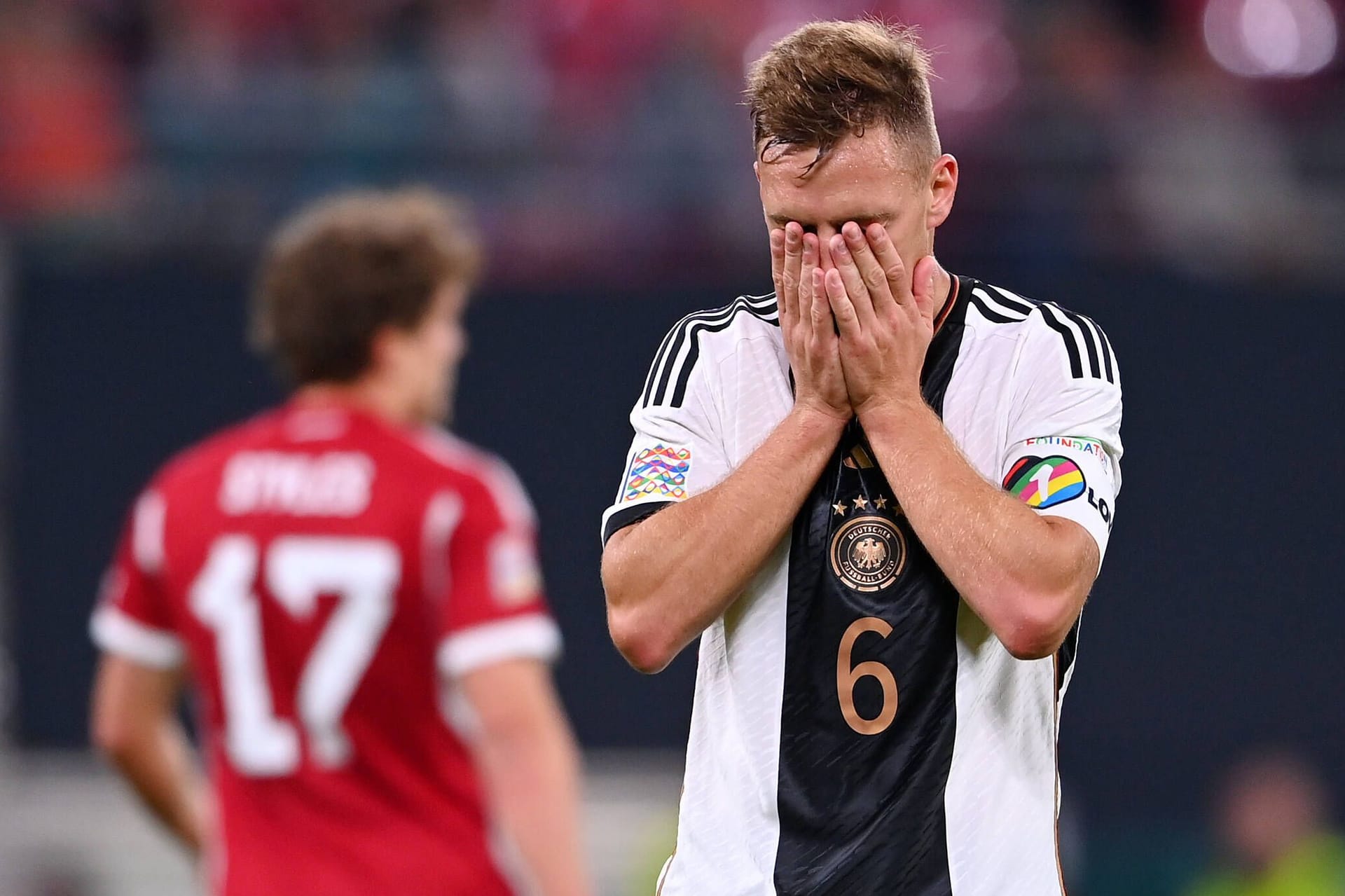 Joshua Kimmich: Der deutsche Nationalspieler enttäuscht über die Niederlage gegen Ungarn.