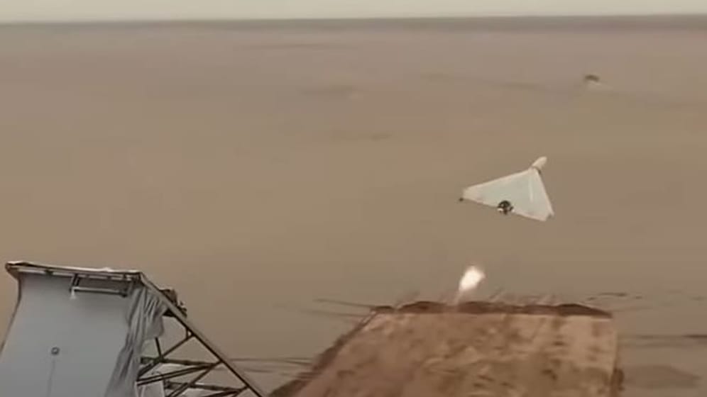 Testflug einer Shahed-136 in Iran (Archiv): Nicht nur an der Frontlinie setzt Russland diese in der Ukraine ein.